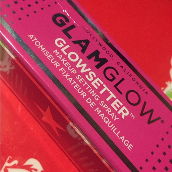 Nip glamglow glowsetter makeup setting spray - Picture 5 of 7